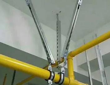 闸阀支撑架的质量要求。价格决定了竹溪抗震支撑框架的质量。